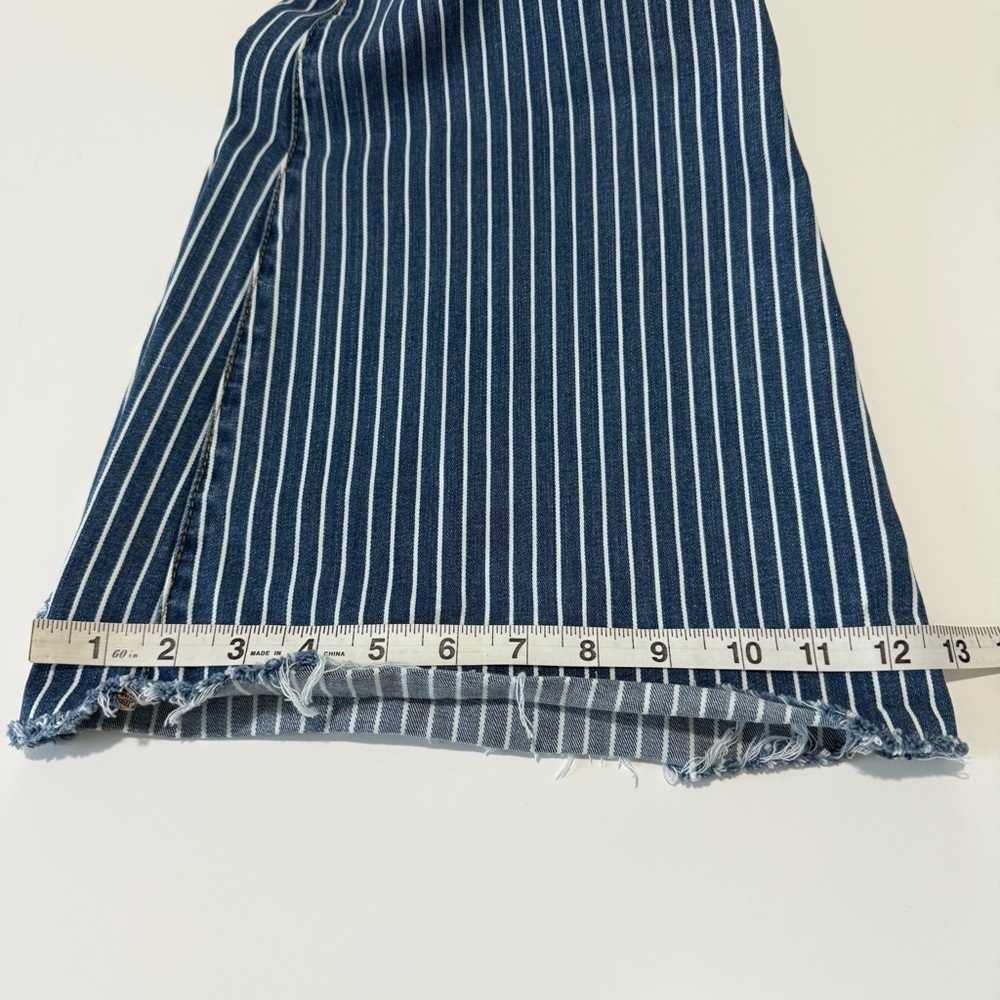 Judy Blue Flare Leg High Waist Jeans Women Size 27 Bell Bottom Western Festival - Picture 12 of 16